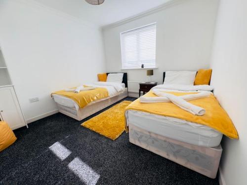 Tranquil Haven: 3-BR House in Lee Chapel North