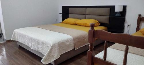 Vila Arb - image 2