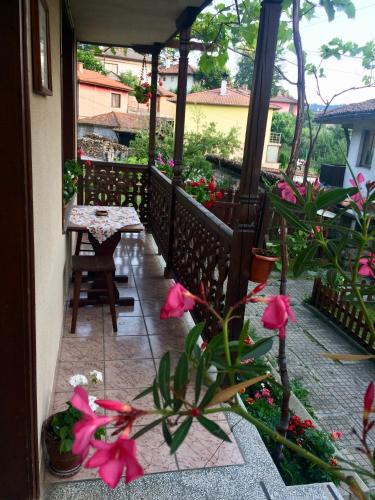 Guest Rooms Dona - image 8