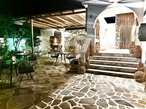 Athina Rooms - Lounge Apartments 4