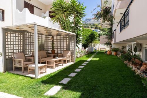 Medousa Studio & Apartments 4
