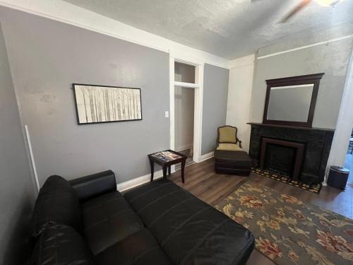 Second floor deluxe studio in Cincinnati, USA