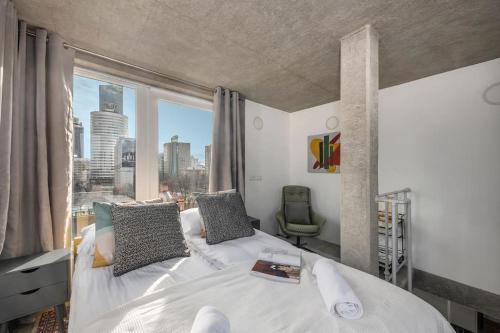 New Central Skyline Penthouse
