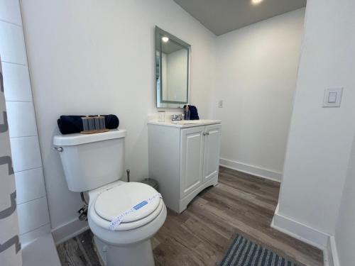 Remodeled Little Havanna Apartments great location in Miami, USA