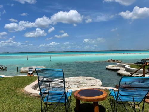 Blue Caribe Bacalar Front Lagoon in Бакалар