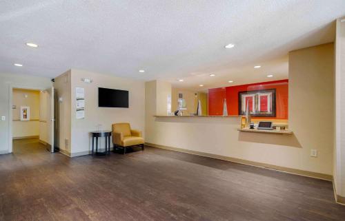 Extended Stay America Select Suites - Atlanta - Vinings in Atlanta, USA