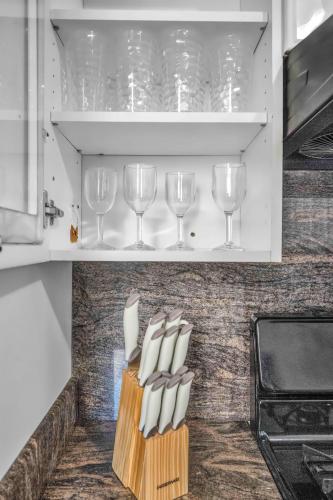 Spacious 2 levels 2-Bedroom 2-Bath in The best Neighborhood in Los Angeles, USA