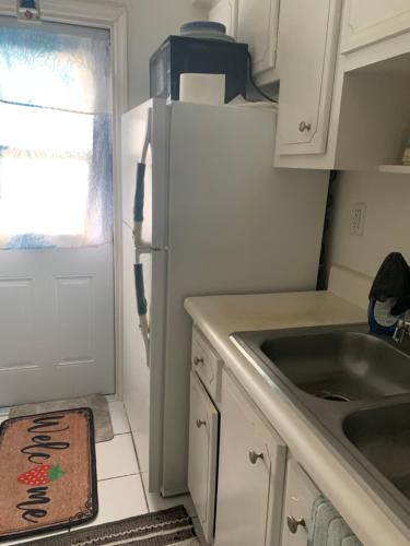 Private One Bedroom One Full Bath in Desired Location in Fort Lauderdale, USA