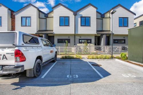 Modern Family Home 7km Airport Free Park, Auckland (Foto 11)