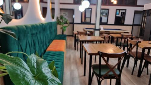 Hotel Asturias in วินา เดล มาร์