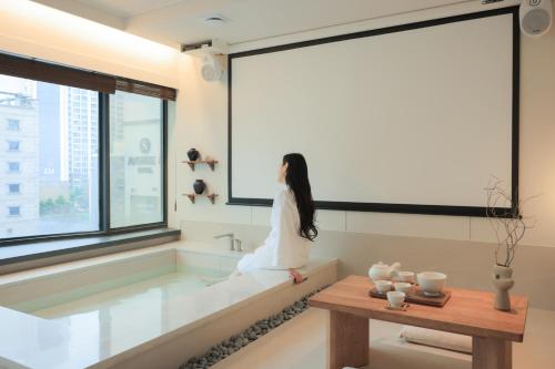 อ่างแช่น้ำร้อน, อานค์ โฮเทล วอลก็อต แบรนช์ (Aank Hotel Wolgot branch) in ชีฮึง