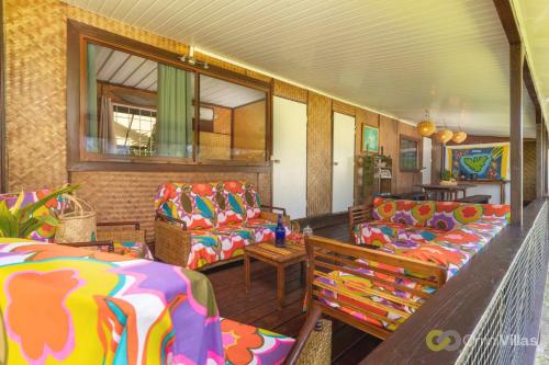 Secluded Rustic Bungalow Near Tipaniers Beach in 茉莉亞島中部