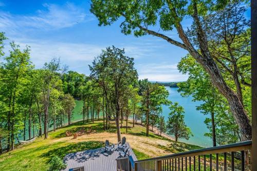 It's Lake Time - Complementary Boat Rental