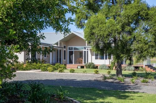 . Clondella - our beautiful farm retreat