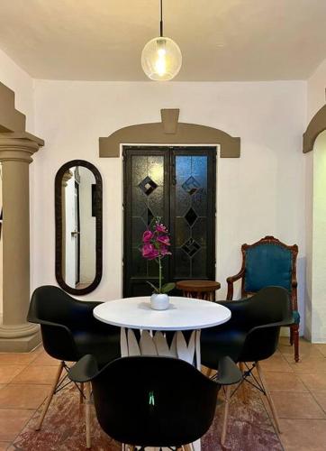 Loft inteligente en el centro de San Miguel in San Miguel de Allende, Mexico