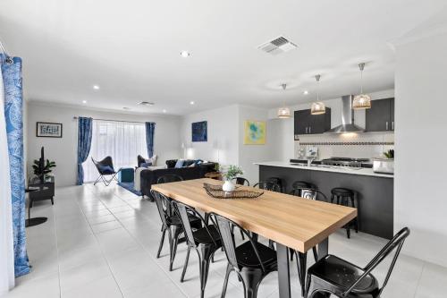 Exterior view of Coastal House Curlewis Getaway