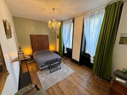 Maison à la Guitarde - Hôtel Particulier Hippolyte chambre d'hôte Le Poinçonnet