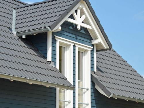 Four-Bedroom House image 4
