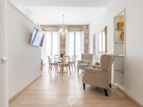 Estay - Charming apartment in the City center, Cagliari (photo 7)