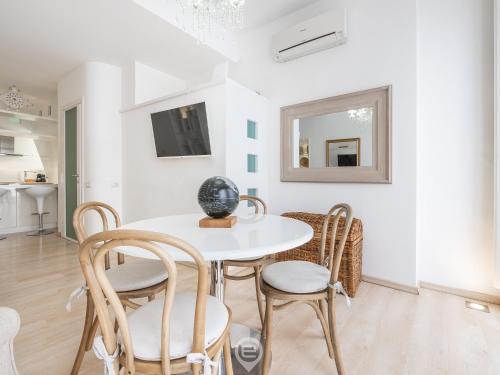Estay - Charming apartment in the City center, Cagliari (photo 4)