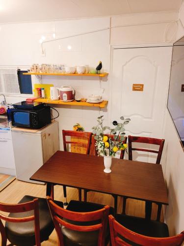 Qoom house Qoom house