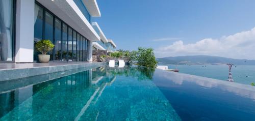 Ocean Front Villa Nha Trang - 주변 환경