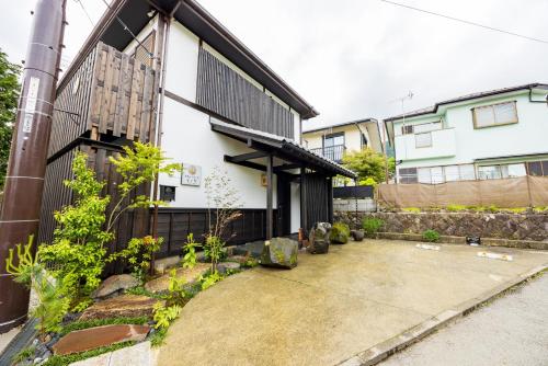 箱根仙石原の宿 よいな