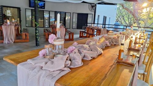 Étterem, Mabalel Lodge in Dykrus