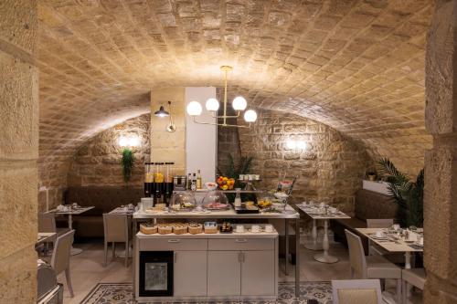 Food and beverages, Hotel Saint Martin Bastille in 11th - Bastille - Republique