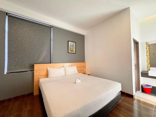 Hotel Sunflower - HLS Room Type - Standard Queen Room