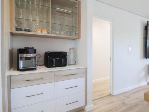 Three-Bedroom Apartment with Ocean View image 10