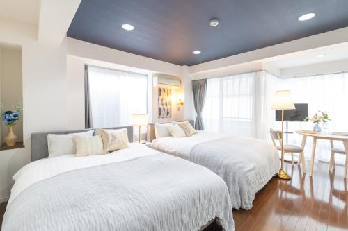 South Point - Self Check-In Only