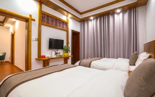2 double beds
