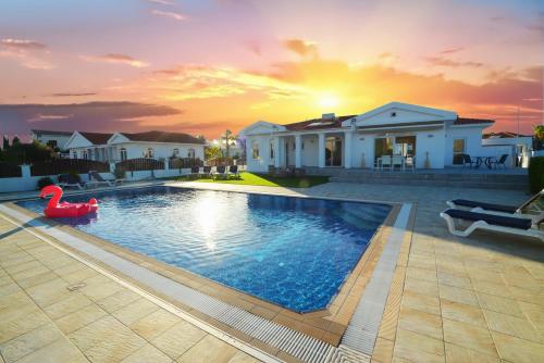 外部景觀, Villa Aquamarine in 索蒂拉