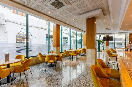 Hotel Torremar - Mares in Torre Del Mar