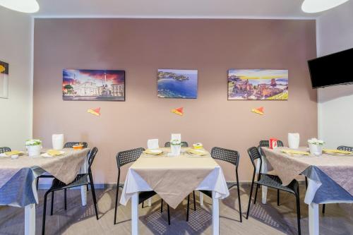 Paladino in Giardini Naxos