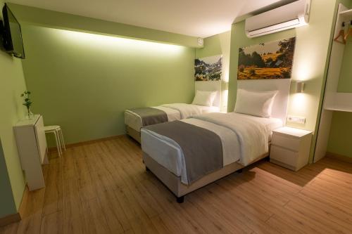 Yusufhan Suites Room Type - Quadruple Room