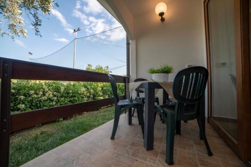  Holiday Apartment orchidea with swimming pool and private beach -2 in Mattinata