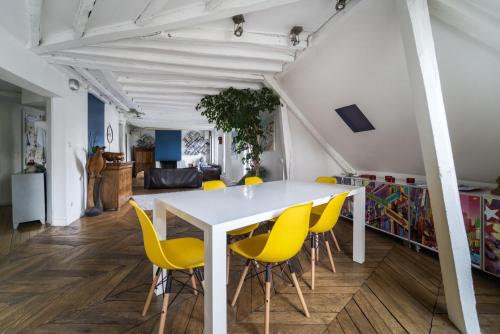 GuestReady - Cosy with Terrace near Passage Brady, Paříž (fotografie 4)