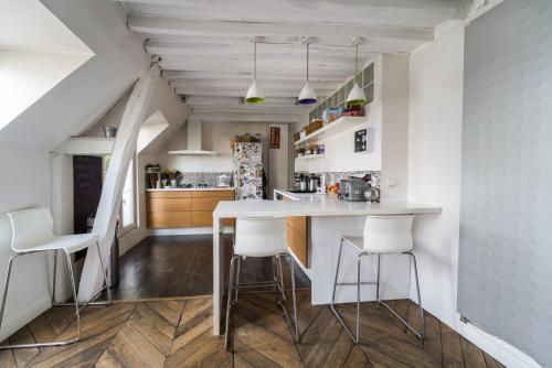 GuestReady - Cosy with Terrace near Passage Brady, Paříž (fotografie 8)