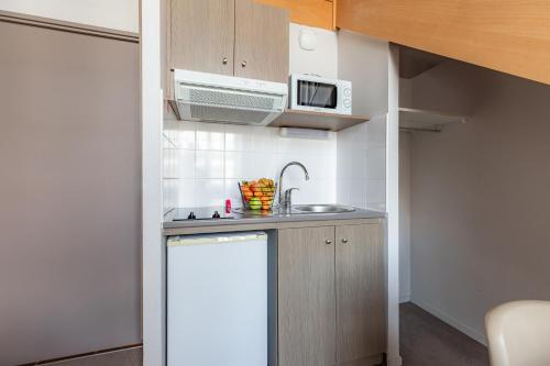 Appart’City Confort Reims Centre - image 12