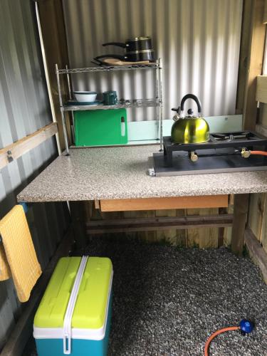 Thainstone tipi off grid camping, on top NC500 in Лочкаррон