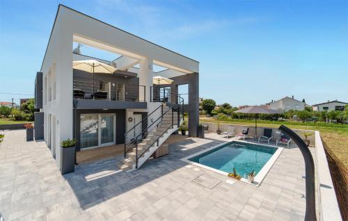 1 Bedroom Amazing Apartment In Sukosan