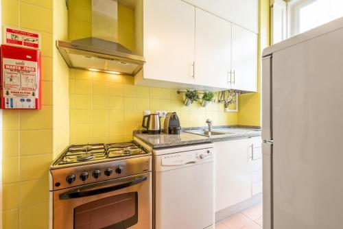 GuestReady - Apt located on Lisbon city centre - image 3