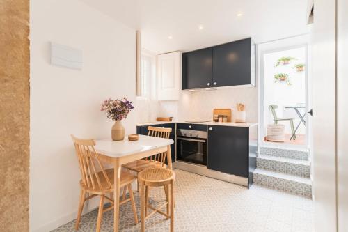 GuestReady - Local Stay in São Vicente - image 12