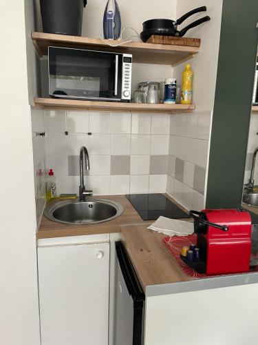 Studio proche Mériadeck, Бордо (фото 7)