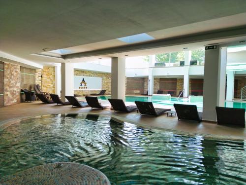 565188136 Hotel Atlantis Wellness & Conference