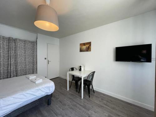 Quartier chic (St genes) - image 7