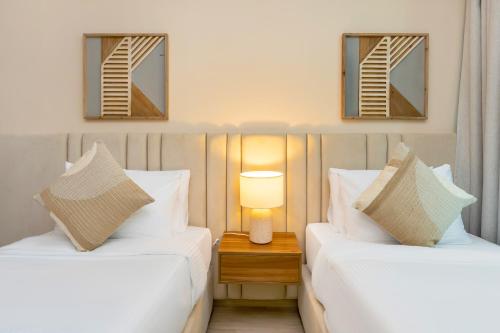 FAM Living - Stunning 3 Bedroom Home with Maid's room - image 9
