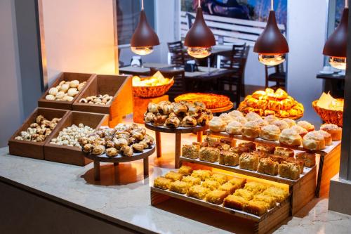 อาหารและเครื่องดื่ม, London Hotel Londrina in ลอนดริน่า